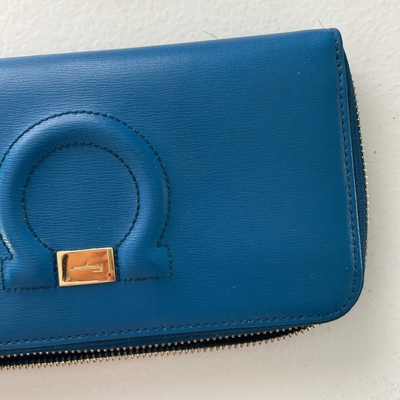 Ferragamo continental Wallet - Picture 7 of 7